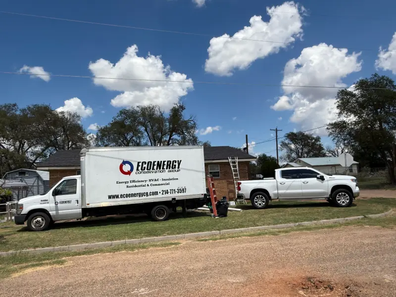 Truck neighborhood in Rockwall Texas with houses ready for insulation services